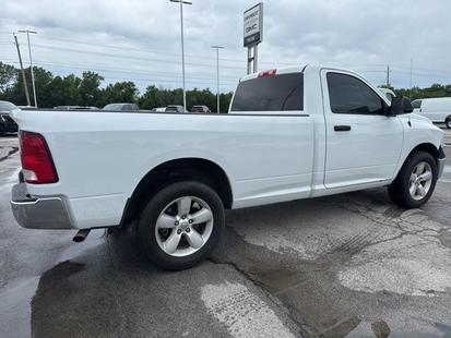 ram ram 1500 classic 2021 3C6JR7DGXMG513372 image ram ram 1500 classic 2021 3C6JR7DGXMG513372 image